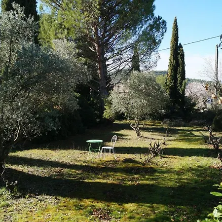 Haus Zypresse Ferienhaus Saint-Saturnin-d'Apt